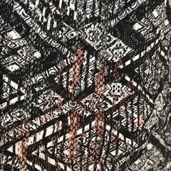 BECCA Rebecca Virtue X-Small Black White Swim Cover-Up Open Knit V-Neck Tie - Picture 2 of 6